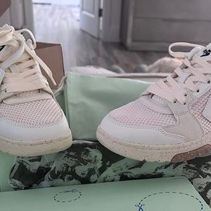 Brand New Off-White Out of Office model.